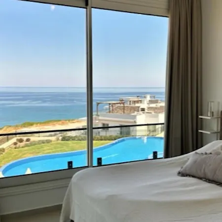 Apartment Tasteful With Immaculate Seaview
