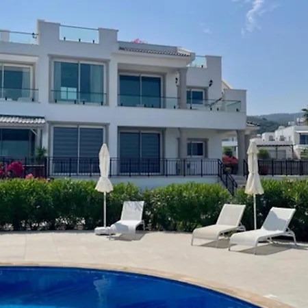 Tasteful With Immaculate Seaview *