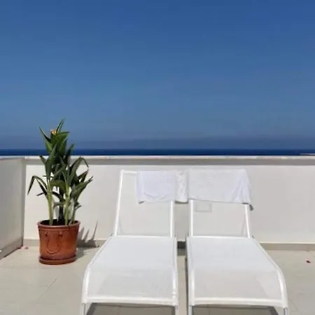 Tasteful With Immaculate Seaview Daire *