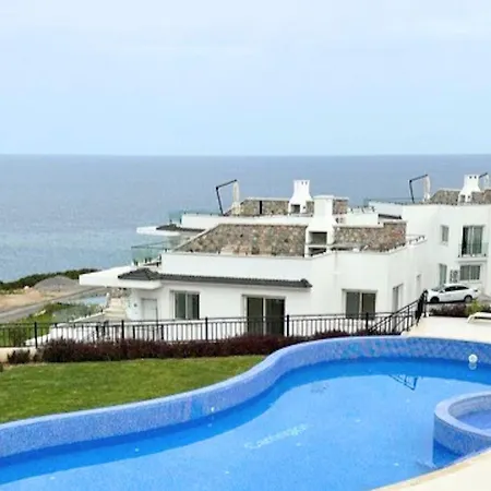 Tasteful With Immaculate Seaview Agios Nikolaos (Famagusta)