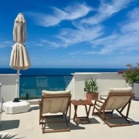 Apartament Tasteful With Immaculate Seaview *
